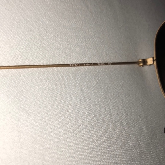 Ray-Ban Aviators - Picture 8 of 10